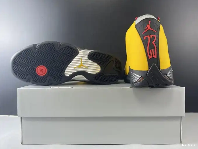 1st Kicks RETRO AIR BQ3685-706 UNIVERSITY GOLD 14 JORDAN 0531